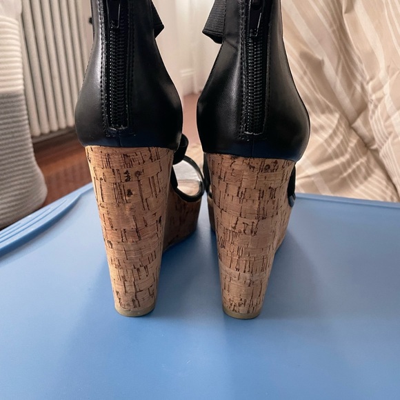 Steve Madden Wedges size 10 - Picture 6 of 7